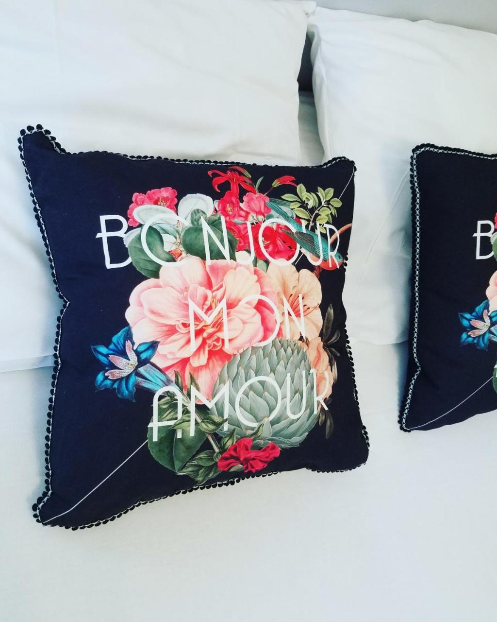 La Maison Blanche Blaye Ngoại thất bức ảnh